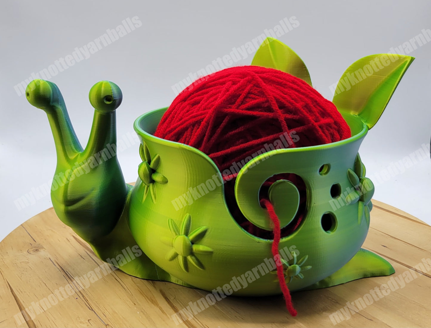 Large Snail and Leaves Bowl - Yarn Storage - High Quality Knitting or Crochet Bowl