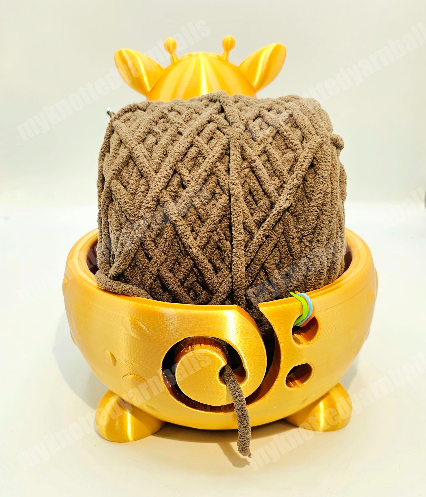 Large Giraffe Yarn Bowl - Yarn Storage - High Quality Knitting or Crochet Bowl - Cute and Yarn Organizer Works with Bulky Yarn